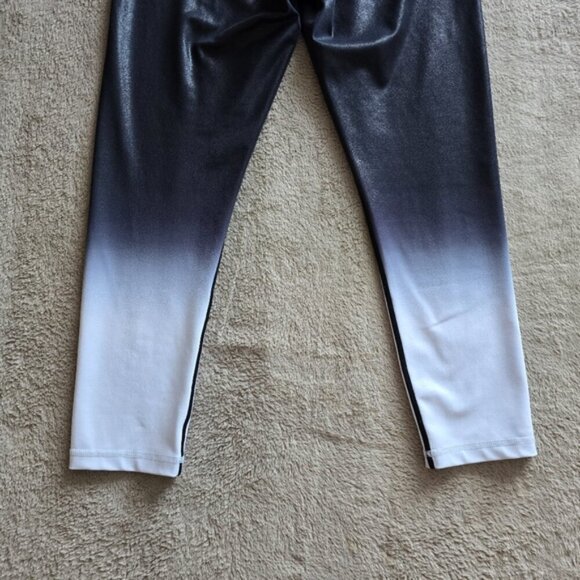 Zyia Active Black Metallic Ombre Light n Tight Hi-Rise 7/8 Legging size 14-16 - Picture 8 of 11